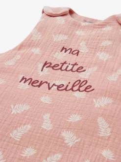 Gigoteuse Sans Manches En Gaze De Coton Bio* MERVEILLE Rose Poudré - Vertbaudet -Linge De Lit Enfant Boutique gigoteuse sans manches en gaze de coton bio merveille 2