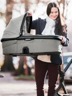 Nacelle Landau NUNA Demi Grow Noir (caviar) - Nuna -Linge De Lit Enfant Boutique nacelle landau nuna demi grow 4