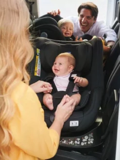 Siège-auto Rotatif CHICCO Seat2Fit I-Size 45 à 105 Cm, équivalence Groupe 0+/1 India Ink - Chicco -Linge De Lit Enfant Boutique siege auto rotatif chicco seat2fit i size 45 a 105 cm equivalence groupe 01 5